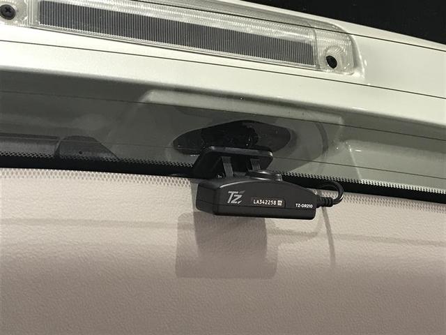 アルファード ２．５Ｓ　Ｃパッケージ　両電動ドア　Ｂモニタ　地デジ　エアロ　定期点検記録簿　ＤＶＤ再生可能　パノラマルーフ　リアオートエアコン　ナビテレビ　横滑り防止　クルコン　セキュリティ　ＥＴＣ車載器　ＬＥＤヘッドライト　スマートキー（6枚目）