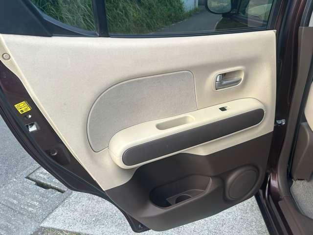 ＭＲワゴン Ｘ　ドライブレコーダー　スマートキー　電動格納ミラー　シートヒーター　ベンチシート　ＡＴ　盗難防止システム　ＡＢＳ　ＣＤ　ＵＳＢ　アルミホイール　衝突安全ボディ　エアコン　パワーステアリング（49枚目）