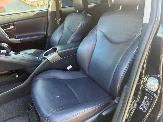 プリウス Sマイコーデ ETC バックカメラ ナビ TV エアロ アルミホイール オートライト HID CVT スマートキー アイドリングストップ 電動格納ミラー 盗難防止システム CD DVD再生 衝突安全ボディ(10枚目)