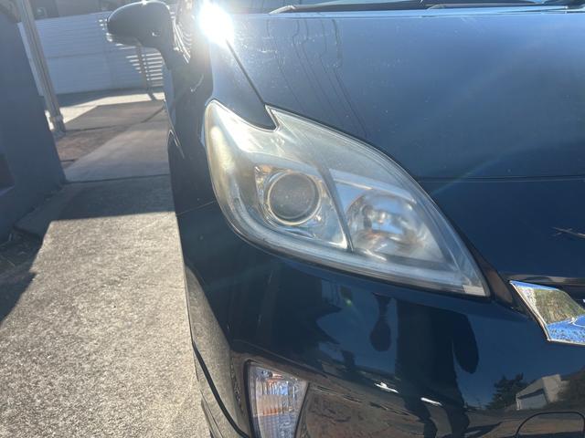 プリウス Sマイコーデ ETC バックカメラ ナビ TV エアロ アルミホイール オートライト HID CVT スマートキー アイドリングストップ 電動格納ミラー 盗難防止システム CD DVD再生 衝突安全ボディ(22枚目)
