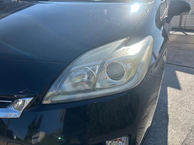 プリウス Sマイコーデ ETC バックカメラ ナビ TV エアロ アルミホイール オートライト HID CVT スマートキー アイドリングストップ 電動格納ミラー 盗難防止システム CD DVD再生 衝突安全ボディ(24枚目)