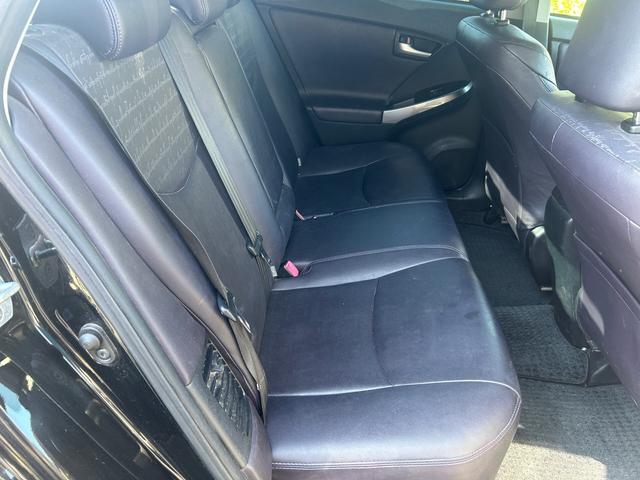 プリウス Sマイコーデ ETC バックカメラ ナビ TV エアロ アルミホイール オートライト HID CVT スマートキー アイドリングストップ 電動格納ミラー 盗難防止システム CD DVD再生 衝突安全ボディ(31枚目)