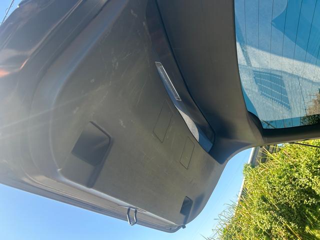 プリウス Sマイコーデ ETC バックカメラ ナビ TV エアロ アルミホイール オートライト HID CVT スマートキー アイドリングストップ 電動格納ミラー 盗難防止システム CD DVD再生 衝突安全ボディ(35枚目)