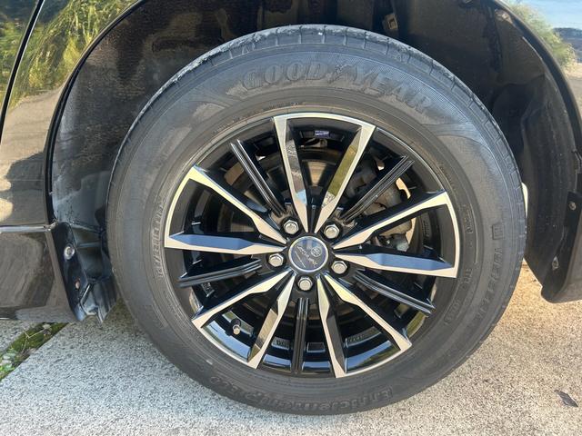 プリウス Sマイコーデ ETC バックカメラ ナビ TV エアロ アルミホイール オートライト HID CVT スマートキー アイドリングストップ 電動格納ミラー 盗難防止システム CD DVD再生 衝突安全ボディ(52枚目)