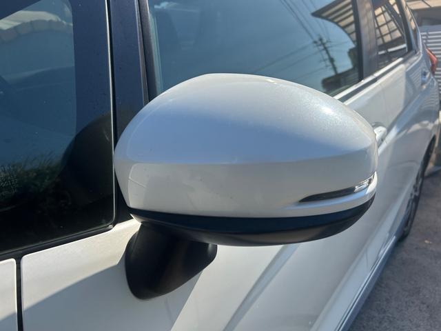 フィットハイブリッド Ｌパッケージ　ハイブリッド　ドライブレコーダー　ＥＴＣ　バックカメラ　ナビ　ＴＶ　エアロ　オートクルーズコントロール　オートライト　ＬＥＤヘッドランプ　スマートキー　電動格納ミラー　ＡＴ　盗難防止システム（28枚目）