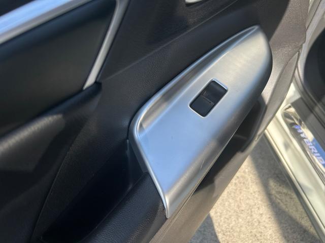 フィットハイブリッド Ｌパッケージ　ハイブリッド　ドライブレコーダー　ＥＴＣ　バックカメラ　ナビ　ＴＶ　エアロ　オートクルーズコントロール　オートライト　ＬＥＤヘッドランプ　スマートキー　電動格納ミラー　ＡＴ　盗難防止システム（34枚目）