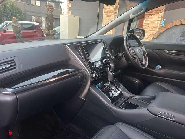 アルファード ２．５Ｓ　Ｃパッケージ　ワンオーナー　禁煙車　ドライブレコーダー　バックカメラ　ナビ　ＴＶ　クリアランスソナー　アダプティブクルーズコントロール　レーンアシスト　衝突被害軽減システム　両側電動スライドドア（62枚目）