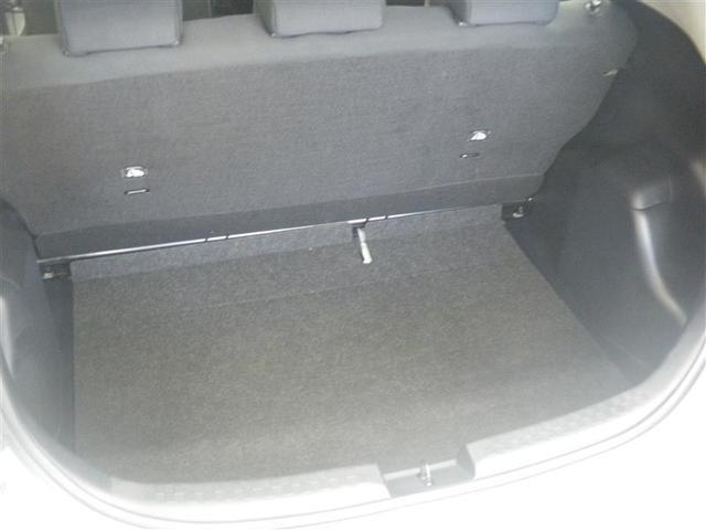 アクア Ｌ　・衝突回避支援ＴＳＳ　ＩＣＳ　パナソニックナビ　ＥＴＣ　バックモニター　クリアランスソナー　電動格納ドアミラー　キーレス　オートエアコン　寒冷地仕様　中古車ハイブリッド保証付（7枚目）