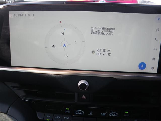 クラウンクロスオーバー Ｇアドバンスド　・試乗車ＵＰ　ＴＳＳ　ＰＫＳＢ　ＢＳＭ　ＨＵＤ　パノラミックビュー　デジタルインナーミラー　純正１９ＡＷ　おくだけ充電　１５００Ｗ電源　ドラレコ前後方　ＵＳＢ入力　ハンズフリーパワートランクリッド（8枚目）