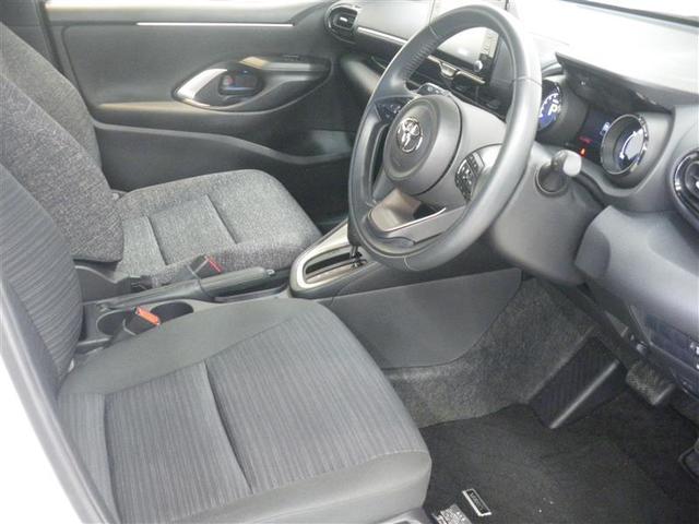 ヤリス Z ・衝突回避支援TSS ICS 8インチDA/フルセグTV BSM ドラレコ前後 ETC バックモニター 前席シートヒーター LEDヘッドランプ クリアランスソナー 充電用USB ロングラン保証付(11枚目)