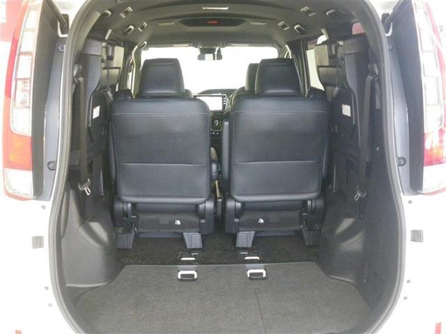 エスクァイア ハイブリッドGi ブラックテーラード ・衝突回避支援TSSC 純正10インチナビ/フルセグTV ETC バックモニター シートヒーター 合成皮革シート LEDヘッドランプ LEDフロントフォグランプ 15AW リアエアコン ワンオーナー車(8枚目)