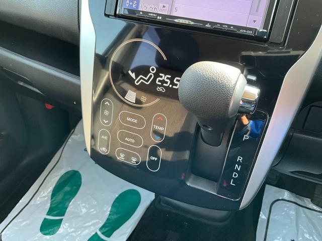 ｅＫカスタム Ｔ　ＥＴＣ　バックカメラ　ナビ　ＴＶ　オートライト　ＨＩＤ　スマートキー　ベンチシート　ＣＶＴ　盗難防止システム　ＡＢＳ　ＣＤ　ＤＶＤ再生　ＵＳＢ　Ｂｌｕｅｔｏｏｔｈ　アルミホイール　衝突安全ボディ（11枚目）