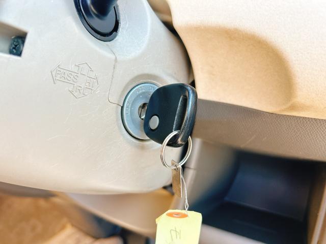 モコ Ｓ　ナビ　ＴＶ　キーレスエントリー　電動格納ミラー　ベンチシート　ＡＴ　盗難防止システム　ＡＢＳ　ＣＤ　ＵＳＢ　衝突安全ボディ　エアコン　パワーステアリング　パワーウィンドウ（7枚目）