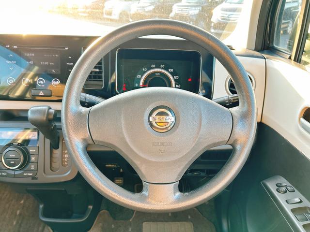 モコ Ｘ　ＥＴＣ　バックカメラ　スマートキー　電動格納ミラー　ベンチシート　ＣＶＴ　盗難防止システム　ＡＢＳ　ＣＤ　ＵＳＢ　衝突安全ボディ　エアコン　パワーステアリング（3枚目）