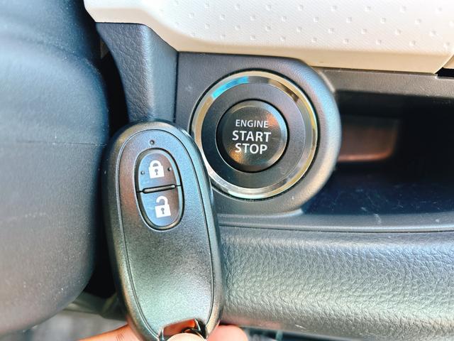 モコ Ｘ　ＥＴＣ　バックカメラ　スマートキー　電動格納ミラー　ベンチシート　ＣＶＴ　盗難防止システム　ＡＢＳ　ＣＤ　ＵＳＢ　衝突安全ボディ　エアコン　パワーステアリング（7枚目）