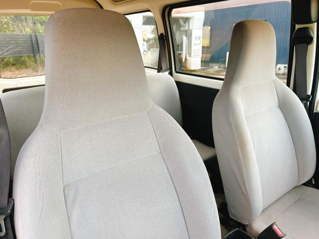 ご覧頂きまして誠に有難うございます!!是非ご来店して頂き、実際にご覧になって頂ければと思います。お客様からのご連絡をスタッフ一同、心よりお待ちしております