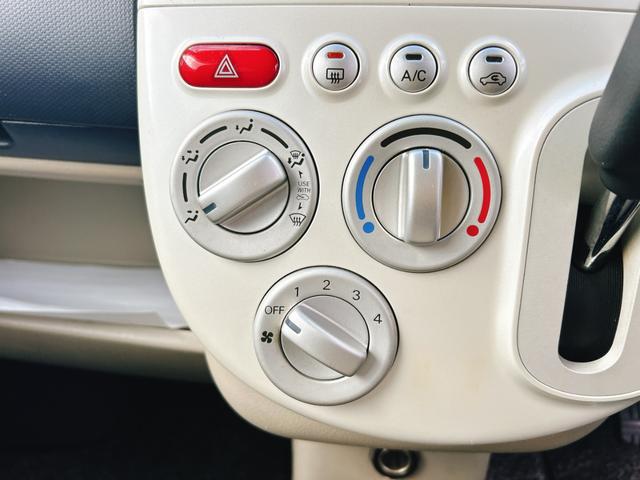 eKワゴン M 電動格納ミラー ベンチシート AT 盗難防止システム ABS CD USB アルミホイール 衝突安全ボディ エアコン パワーステアリング パワーウィンドウ(5枚目)