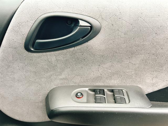 フィット 1.3A ETC キーレスエントリー CVT 衝突安全ボディ ABS CD エアコン パワーステアリング パワーウィンドウ(9枚目)