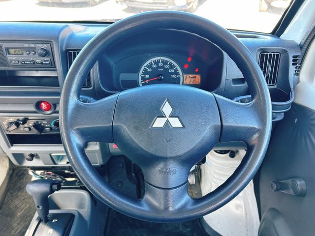 ミニキャブバン ＣＤ　ＡＴ　両側スライドドア　キーレスエントリー　ＡＢＳ　エアコン　運転席エアバッグ　助手席エアバッグ　ＬＰＧ車（3枚目）