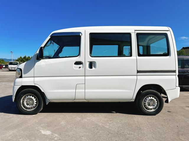 ミニキャブバン ＣＤ　ＡＴ　両側スライドドア　キーレスエントリー　ＡＢＳ　エアコン　運転席エアバッグ　助手席エアバッグ　ＬＰＧ車（15枚目）