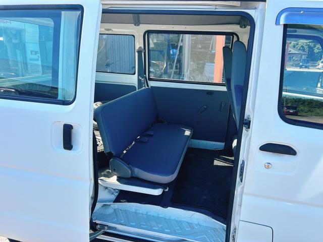 ミニキャブバン ＣＤ　ＡＴ　両側スライドドア　キーレスエントリー　ＡＢＳ　エアコン　運転席エアバッグ　助手席エアバッグ　ＬＰＧ車（26枚目）