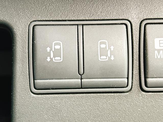 セレナ ハイウェイスターＧ　Ｓ－ハイブリッド　保証１２ヵ月・走行無制限　ＥＴＣ　バックカメラ　ＴＶ　オートクルーズコントロール　両側電動スライドドア　オートライト　スマートキー　アイドリングストップ　電動格納ミラー　後席モニター　３列シート（9枚目）