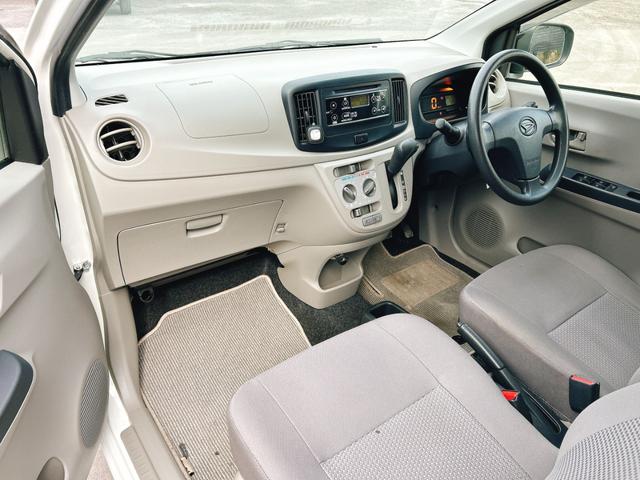 ミライース Ｄ　保証１２ヵ月・走行無制限　アイドリングストップ　ＣＶＴ　ＡＢＳ　ＣＤ　ミュージックプレイヤー接続可　衝突安全ボディ　エアコン　パワーステアリング　パワーウィンドウ（9枚目）