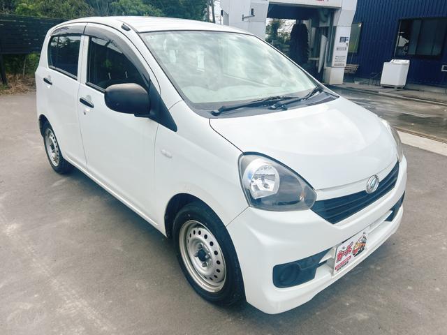 ミライース Ｄ　保証１２ヵ月・走行無制限　アイドリングストップ　ＣＶＴ　ＡＢＳ　ＣＤ　ミュージックプレイヤー接続可　衝突安全ボディ　エアコン　パワーステアリング　パワーウィンドウ（13枚目）