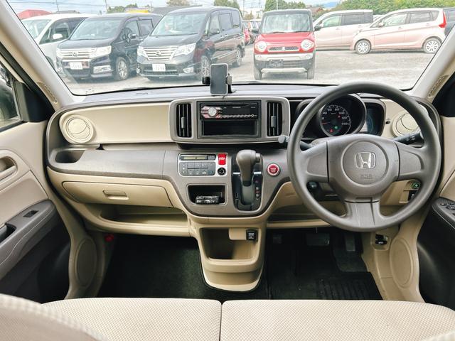 毎回座るフロントシート。運転席は必ず使用する部分ですので、座り心地が重要です！