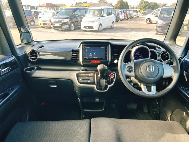 N-BOXカスタム G SSパッケージ 保証12ヵ月・走行無制限 バックカメラ 両側電動スライドドア ナビ TV 衝突被害軽減システム オートライト HID スマートキー アイドリングストップ 電動格納ミラー ベンチシート CVT(2枚目)