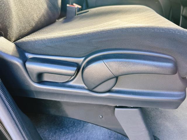 N-BOXカスタム G SSパッケージ 保証12ヵ月・走行無制限 バックカメラ 両側電動スライドドア ナビ TV 衝突被害軽減システム オートライト HID スマートキー アイドリングストップ 電動格納ミラー ベンチシート CVT(33枚目)