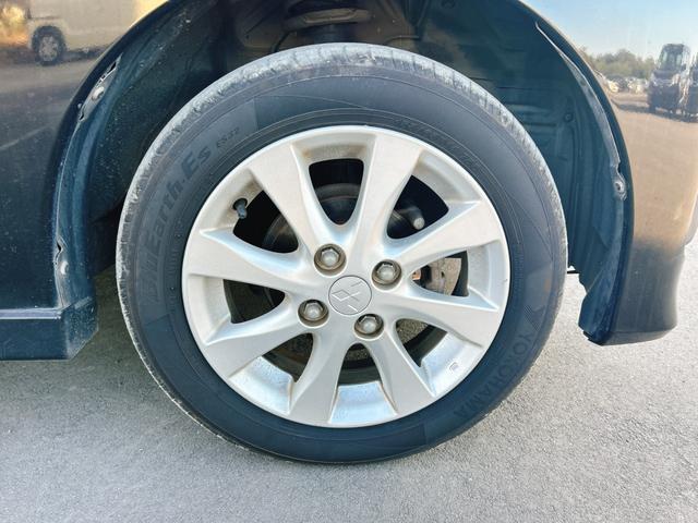 ｅＫスペースカスタム カスタムＧ　ドライブレコーダー　バックカメラ　両側スライド・片側電動　ナビ　ＴＶ　ＨＩＤ　スマートキー　アイドリングストップ　電動格納ミラー　ベンチシート　ＣＶＴ　盗難防止システム　ＡＢＳ　ＥＳＣ　ＣＤ（20枚目）