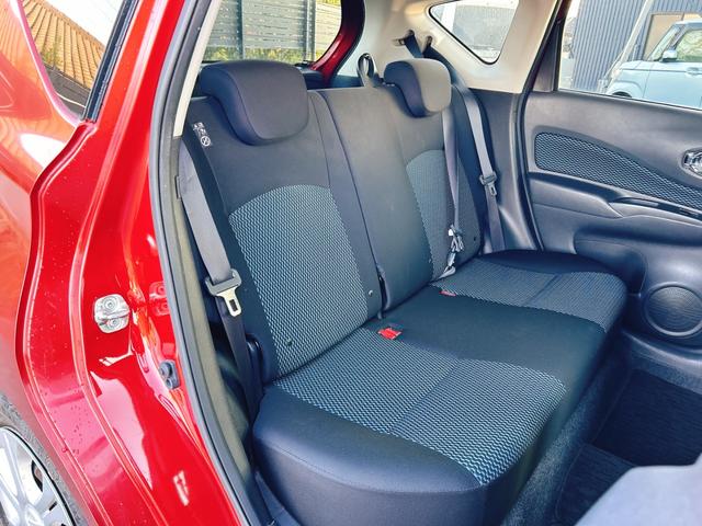 ノート X DIG-S 保証12ヵ月・走行無制限 TV アルミホイール スマートキー アイドリングストップ 電動格納ミラー CVT 盗難防止システム 衝突安全ボディ ABS CD ミュージックプレイヤー接続可 エアコン(11枚目)