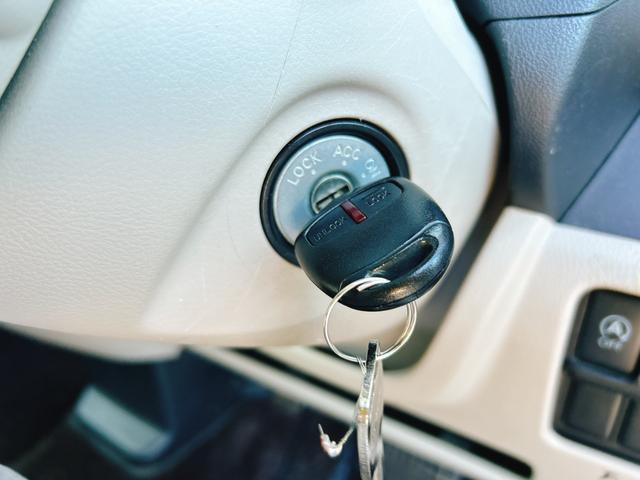 デイズルークス Ｓ　保証１２ヵ月・走行無制限　両側スライドドア　キーレスエントリー　ベンチシート　ＣＶＴ　ＡＢＳ　ＣＤ　衝突安全ボディ　エアコン　パワーステアリング　パワーウィンドウ（7枚目）