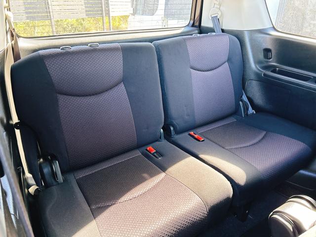 セレナ ハイウェイスター　Ｓ－ハイブリッド　保証１２ヵ月・走行無制限　ＥＴＣ　ＴＶ　オートクルーズコントロール　両側電動スライドドア　オートライト　エアロ　スマートキー　電動格納ミラー　後席モニター　３列シート　ＣＶＴ　アルミホイール（33枚目）