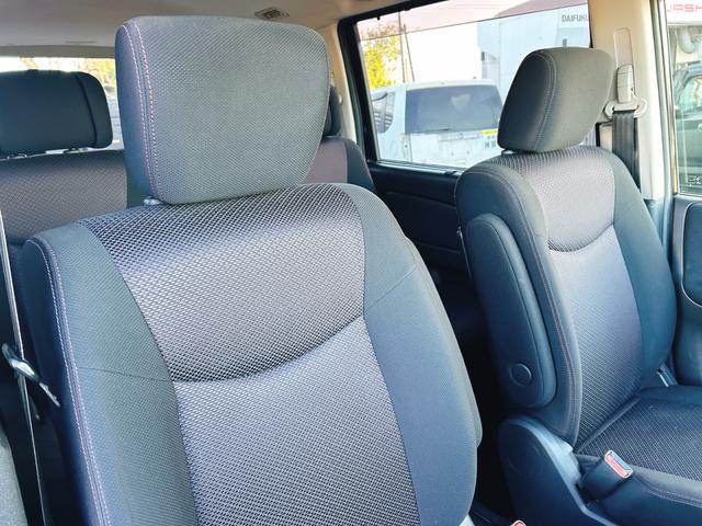 セレナ ハイウェイスター　Ｖセレクション　保証１２ヵ月・走行無制限　ドライブレコーダー　バックカメラ　ナビ　ＴＶ　オートクルーズコントロール　両側電動スライドドア　オートライト　スマートキー　電動格納ミラー　後席モニター　３列シート　ＣＶＴ（25枚目）