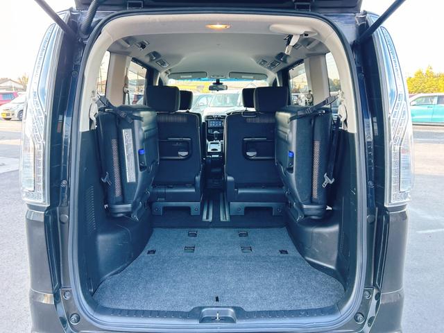 セレナ ハイウェイスター　Ｖセレクション＋セーフティ　ＳＨＶ　保証１２ヵ月・走行無制限　ＥＴＣ　バックカメラ　ナビ　ＴＶ　オートクルーズコントロール　レーンアシスト　衝突被害軽減システム　両側電動スライドドア　オートライト　ＬＥＤヘッドランプ　スマートキー（19枚目）