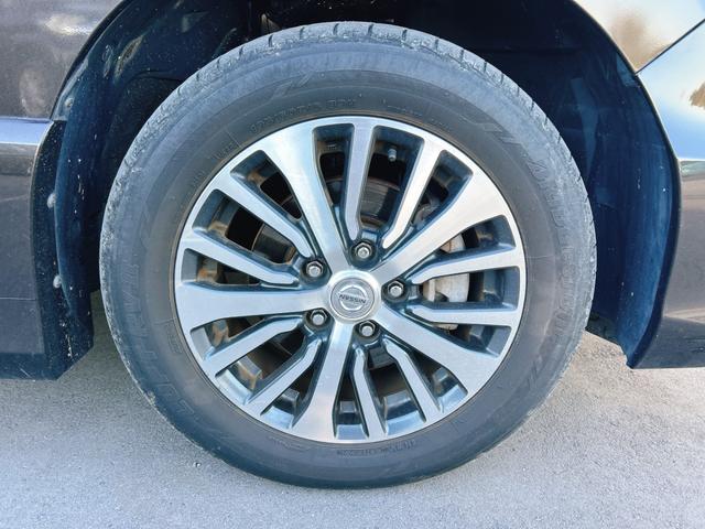 セレナ ハイウェイスター　Ｖセレクション＋セーフティ　ＳＨＶ　保証１２ヵ月・走行無制限　ＥＴＣ　バックカメラ　ナビ　ＴＶ　オートクルーズコントロール　レーンアシスト　衝突被害軽減システム　両側電動スライドドア　オートライト　ＬＥＤヘッドランプ　スマートキー（20枚目）