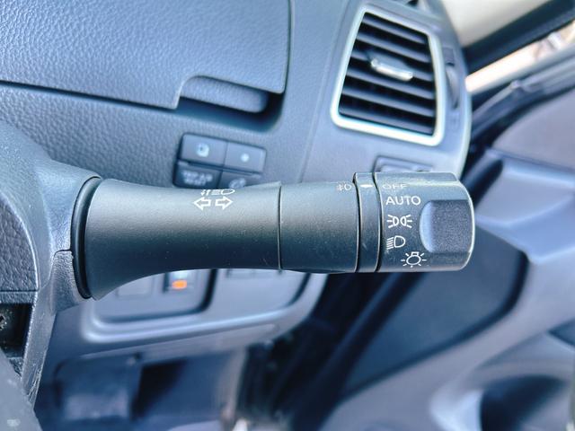 セレナ ハイウェイスター　Ｖセレクション＋セーフティ　ＳＨＶ　保証１２ヵ月・走行無制限　ＥＴＣ　バックカメラ　ナビ　ＴＶ　オートクルーズコントロール　レーンアシスト　衝突被害軽減システム　両側電動スライドドア　オートライト　ＬＥＤヘッドランプ　スマートキー（28枚目）