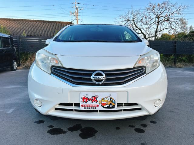 ノート メダリスト　保証１２ヵ月・走行無制限　ＥＴＣ　全周囲カメラ　ＴＶ　アルミホイール　オートライト　スマートキー　ＣＶＴ　盗難防止システム　衝突安全ボディ　ＡＢＳ　ＣＤ　ＵＳＢ　ミュージックプレイヤー接続可（34枚目）