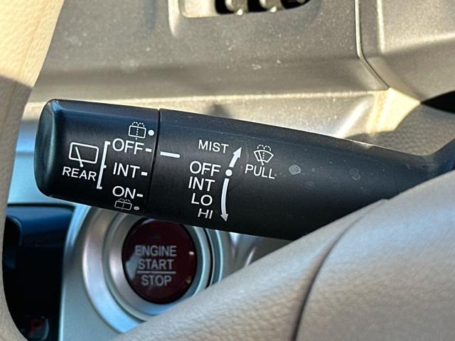 N-WGN G・Aパッケージ 保証12ヵ月・走行無制限 衝突被害軽減システム オートライト HID スマートキー アイドリングストップ ベンチシート CVT 盗難防止システム ABS ESC CD 衝突安全ボディ エアコン(24枚目)