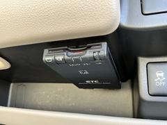 高速走行もスムーズにお支払いが可能な【ＥＴＣ】ご納車までにセットアップを行い、ご納車時にはご利用いただけるようにいたします。 5