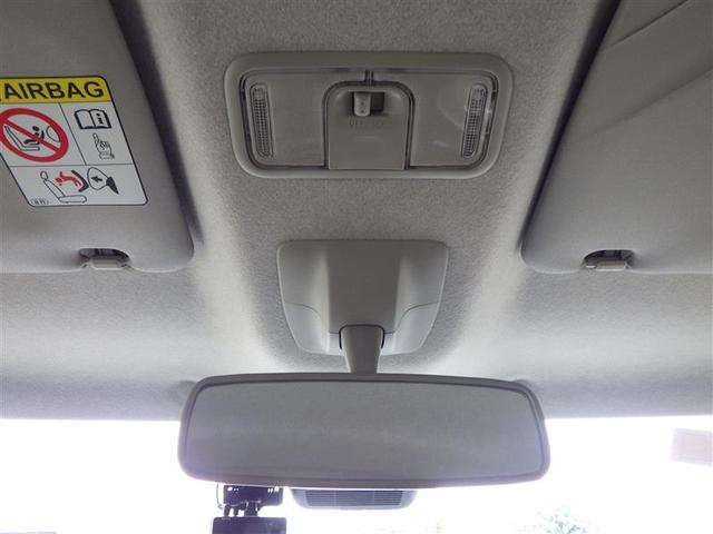 気持ち良くお乗り頂けるように、内装も見えにくい所やシートも外して、くまなく洗浄しております。さらに、消臭・除菌も実施しております。