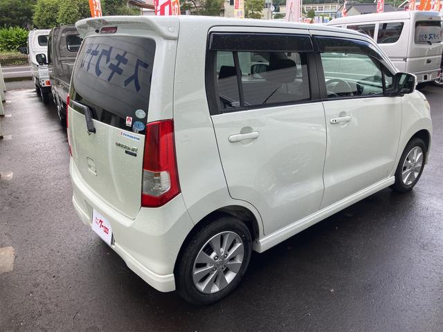 ワゴンＲ ＦＸリミテッドＩＩ　スマートキー　電動格納ミラー　ベンチシート　ＡＴ　盗難防止システム　ＣＤ　アルミホイール　衝突安全ボディ　エアコン　パワーステアリング　パワーウィンドウ（14枚目）