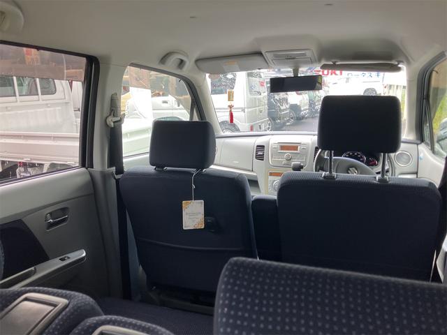 ワゴンＲ ＦＸリミテッドＩＩ　スマートキー　電動格納ミラー　ベンチシート　ＡＴ　盗難防止システム　ＣＤ　アルミホイール　衝突安全ボディ　エアコン　パワーステアリング　パワーウィンドウ（32枚目）