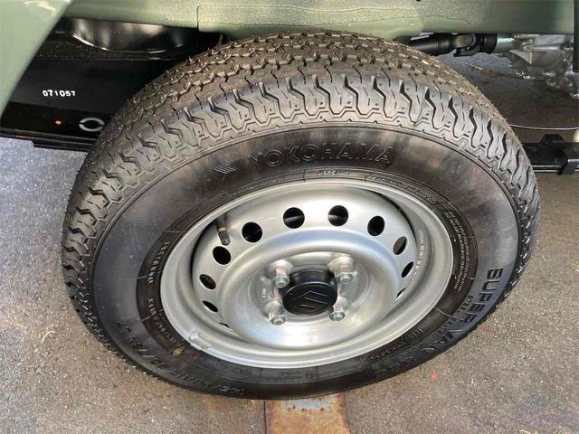 キャリイトラック ＫＣ　４ＷＤ　軽トラック　ＡＴ　クリアランスソナー　アイドリングストップ　オートライト　ＥＳＣ　エアコン　パワーステアリング　パワーウィンドウ　運転席エアバッグ　助手席エアバッグ　記録簿（31枚目）