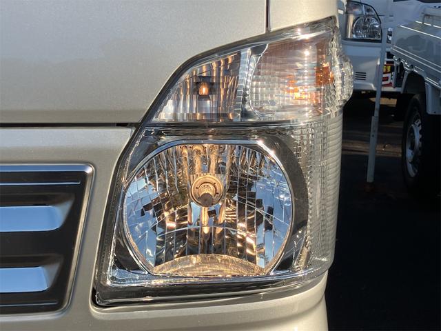 キャリイトラック ＫＣ　軽トラック　ＭＴ　クリアランスソナー　キーレスエントリー　アイドリングストップ　ＥＳＣ　エアコン　パワーステアリング　パワーウィンドウ　運転席エアバッグ　助手席エアバッグ（7枚目）