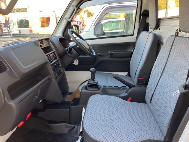 キャリイトラック ＫＣ　４ＷＤ　軽トラック　ＭＴ　クリアランスソナー　アイドリングストップ　オートライト　ＥＳＣ　エアコン　パワーステアリング　パワーウィンドウ　運転席エアバッグ　助手席エアバッグ　記録簿　助手席エアバック（22枚目）