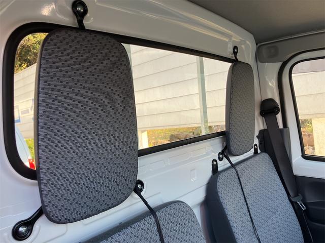 キャリイトラック ＫＣ　４ＷＤ　軽トラック　ＭＴ　クリアランスソナー　アイドリングストップ　オートライト　ＥＳＣ　エアコン　パワーステアリング　パワーウィンドウ　運転席エアバッグ　助手席エアバッグ　記録簿　助手席エアバック（44枚目）