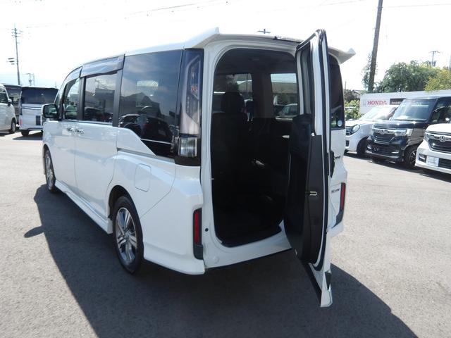 ステップワゴンスパーダ スパーダハイブリッドＧ・ＥＸホンダセンシング　認定中古車（保証１年）・当社下取車・純正１０インチＭナビ・純正前後ドラレコ・Ｂカメラ・ＥＴＣ・両側パワスラ　フルオートエアコン　キーフリー　１オーナ　Ｓヒーター　横滑防止　ドラレコ付　ＤＶＤ再生可（17枚目）